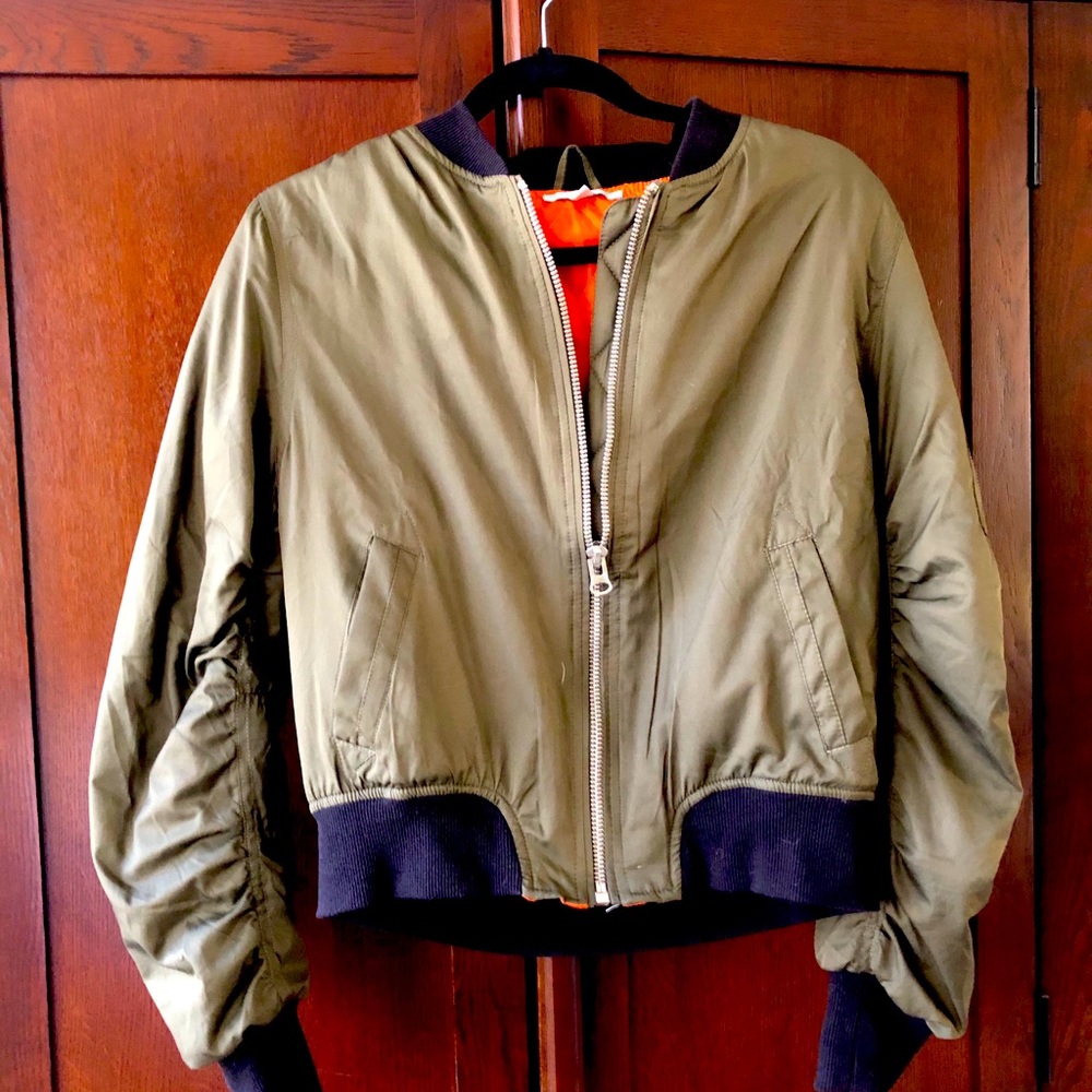 Army green Jacket